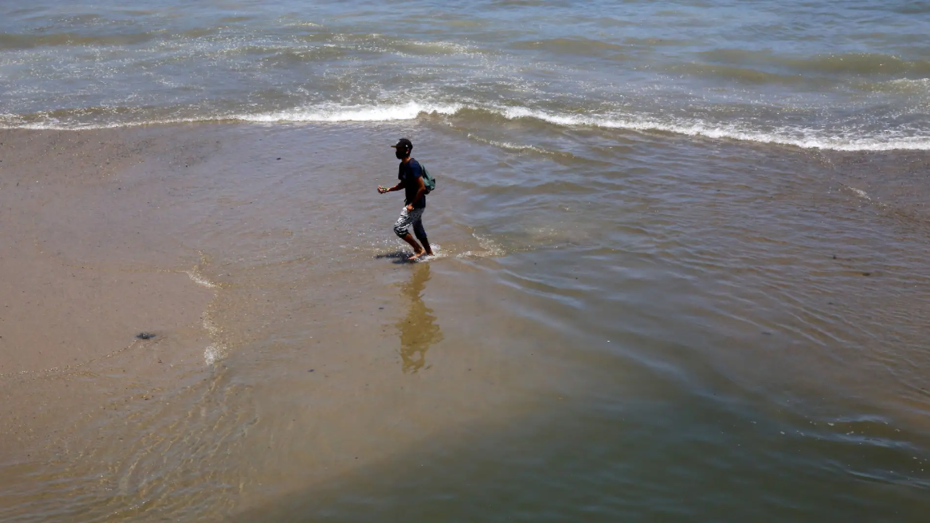 Playas de Acapulco contaminadas